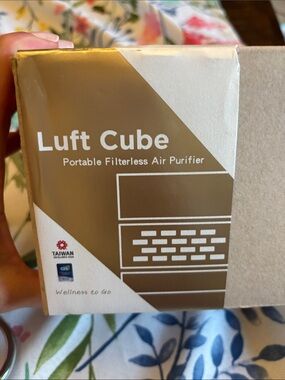 Luft Cube Portable Filterless Air Purifier -New in Box $99